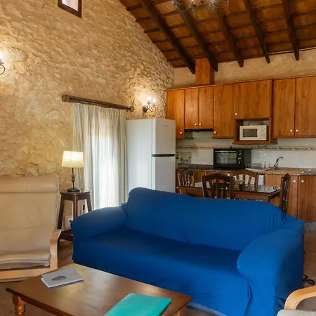 Apartamentos Rurales La Alqueria Del Pilar Country house *